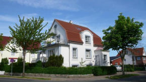 Blanker Hans, Badestraße